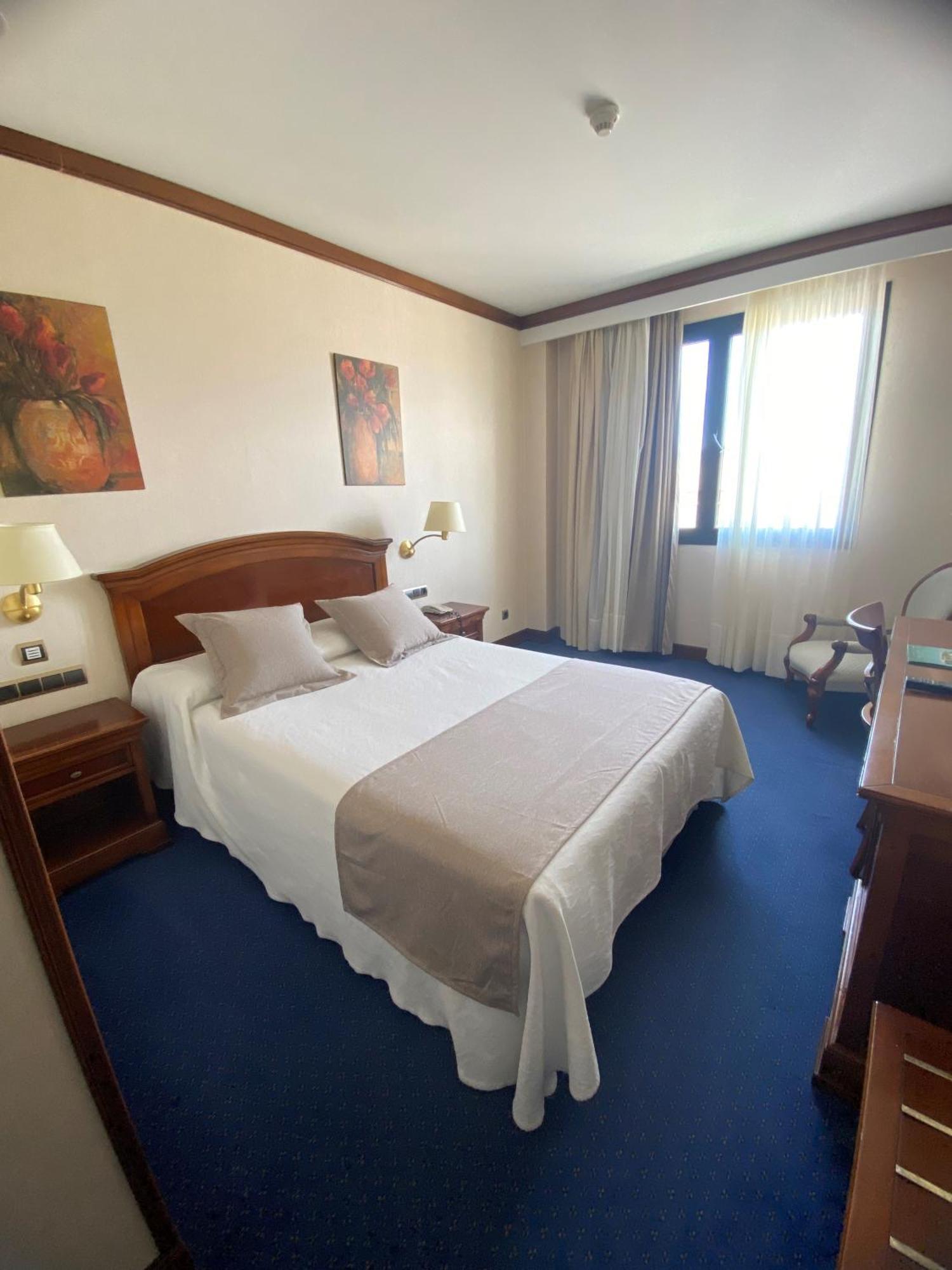 Hotel Villa De Almazan Ngoại thất bức ảnh