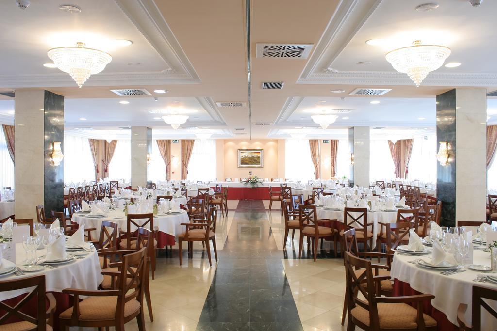 Hotel Villa De Almazan Ngoại thất bức ảnh